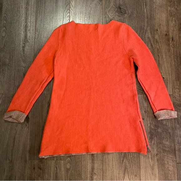 Nanette Lepore sweater 100% Extra Fine Merino Wool - Picture 2 of 10